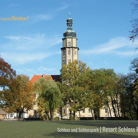 Resort "Schloss Reinharz" Бад Шмидеберг Екстериор снимка