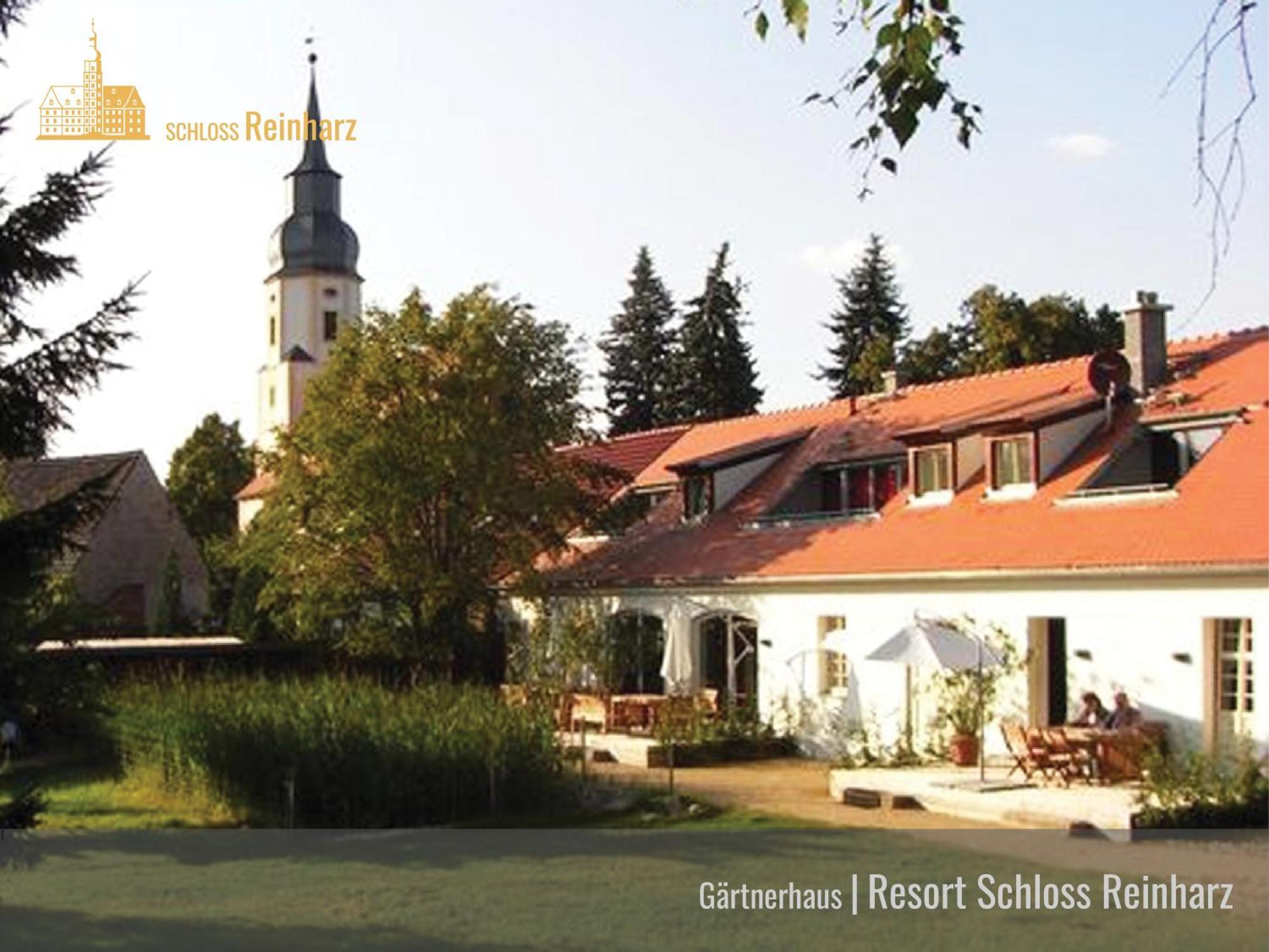 Resort "Schloss Reinharz" Бад Шмидеберг Екстериор снимка