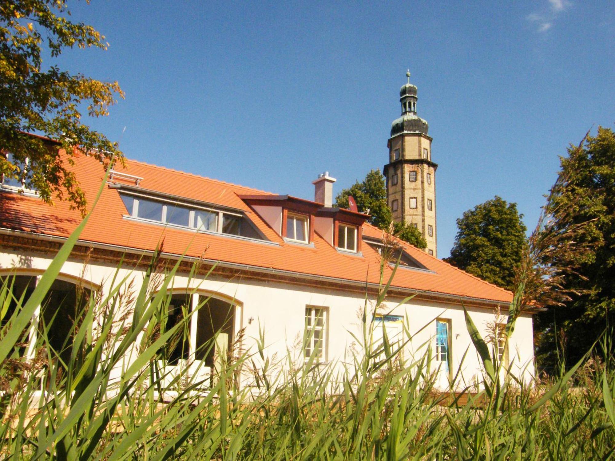 Resort "Schloss Reinharz" Бад Шмидеберг Екстериор снимка